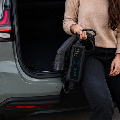 Volti Go Portatif EV Araç Şarj Cihazı 3 kW | Type 2 | 13A Monofaze Spiral Kablo